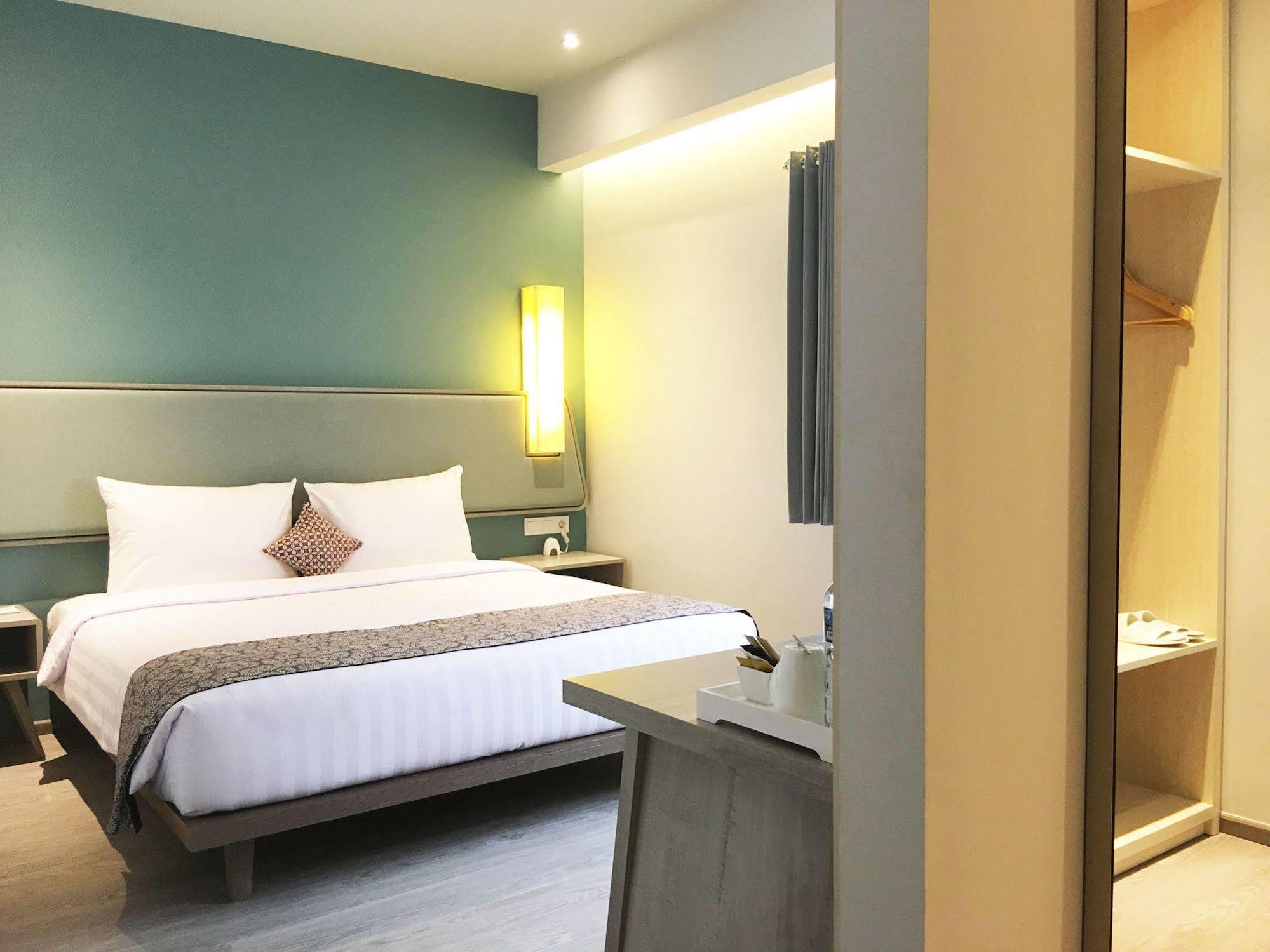 La Lisa 3* Surabaya